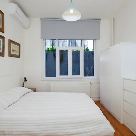 Waterfront With A Stunning View Apartman