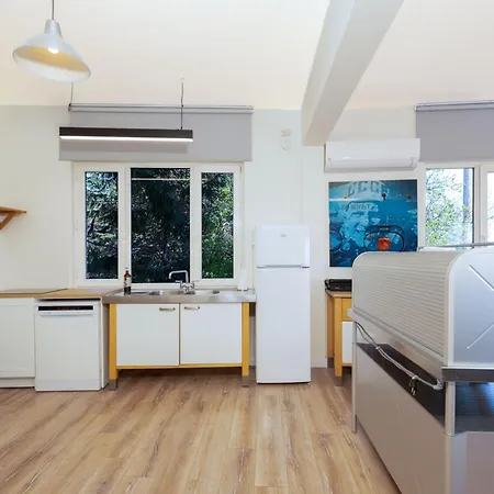 Waterfront With A Stunning View Apartman *