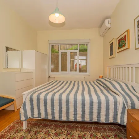 Waterfront With A Stunning View דירה איסטמבול