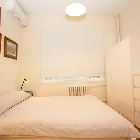 Waterfront With A Stunning View 아파트