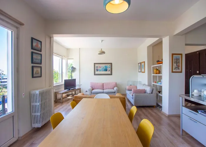 Waterfront With A Stunning View Apartmán