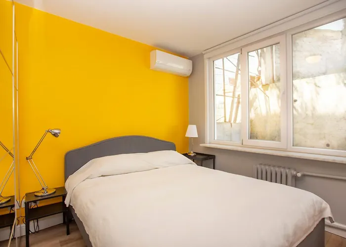 Apartment Waterfront With A Stunning View Istanbul