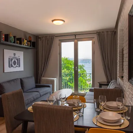 Waterfront With A Stunning View شقة *